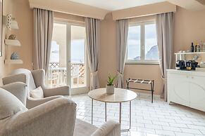 Therasia Resort Sea & Spa - The Leading Hotels of the World