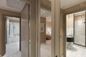 Therasia Resort Sea & Spa - The Leading Hotels of the World