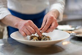 Therasia Resort Sea & Spa - The Leading Hotels of the World