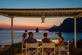 Therasia Resort Sea & Spa - The Leading Hotels of the World