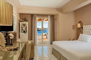 Therasia Resort Sea & Spa - The Leading Hotels of the World