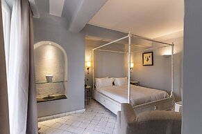 Therasia Resort Sea & Spa - The Leading Hotels of the World