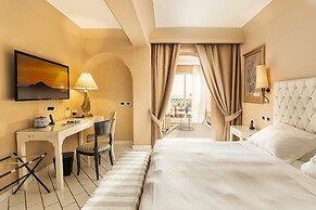 Therasia Resort Sea & Spa - The Leading Hotels of the World