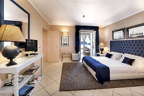 Therasia Resort Sea & Spa - The Leading Hotels of the World