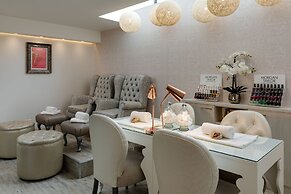 Protea Hotel Fire & Ice by Marriott Cape Town