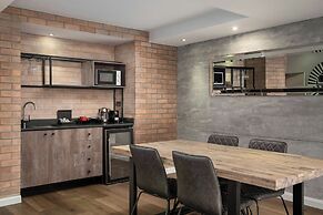 Protea Hotel Fire & Ice by Marriott Cape Town