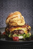 Protea Hotel Fire & Ice by Marriott Cape Town