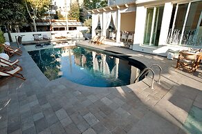 Le Rose Suite Hotel