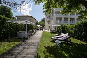 Le Rose Suite Hotel