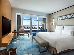 Pullman Guangzhou Baiyun Airport