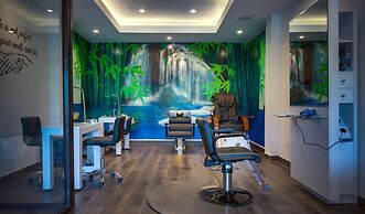 Belizean Dreams Resort