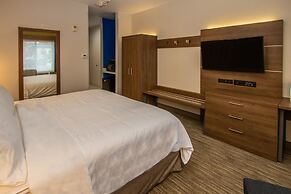 Holiday Inn Express Hotel & Suites Roseville-Galleria Area by IHG