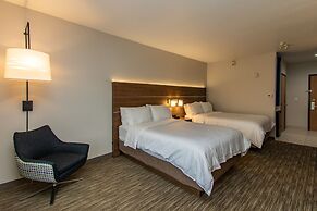 Holiday Inn Express Hotel & Suites Roseville-Galleria Area by IHG