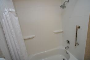 Holiday Inn Express Hotel & Suites Roseville-Galleria Area by IHG