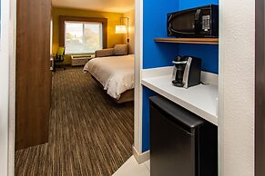 Holiday Inn Express Hotel & Suites Roseville-Galleria Area by IHG