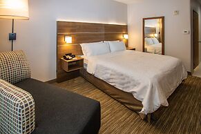 Holiday Inn Express Hotel & Suites Roseville-Galleria Area by IHG