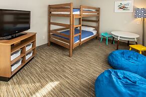 Holiday Inn Express Hotel & Suites Roseville-Galleria Area by IHG