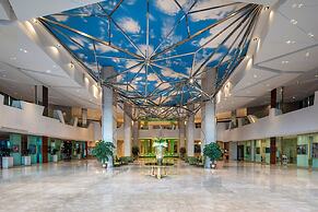 Holiday Inn Chengdu Century City-WestTower by IHG