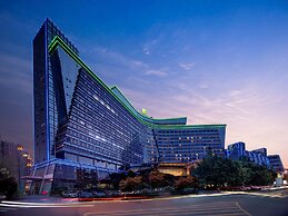 Holiday Inn Chengdu Century City-WestTower by IHG