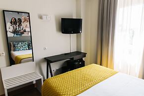 America Diamonds Hotel