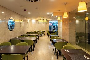 America Diamonds Hotel