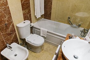 America Diamonds Hotel