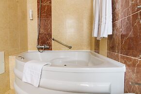 America Diamonds Hotel