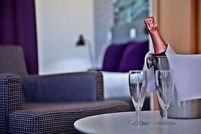 America Diamonds Hotel