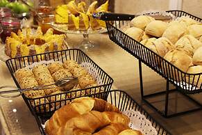 America Diamonds Hotel