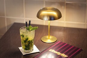 America Diamonds Hotel