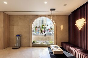 America Diamonds Hotel