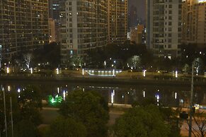 Holiday Inn Express Shanghai Putuo by IHG