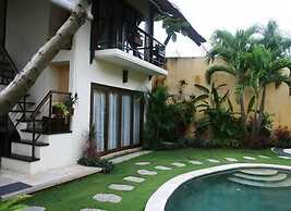 Athena Garden Villa & Spa