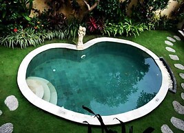 Athena Garden Villa & Spa