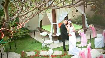 Athena Garden Villa & Spa