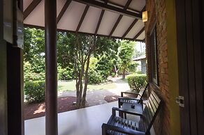 Club Hotel Dolphin