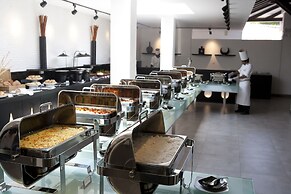 Club Hotel Dolphin