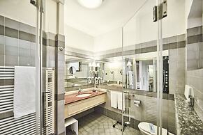 Serravalle Golf Hotel
