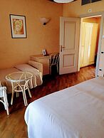 Serravalle Golf Hotel