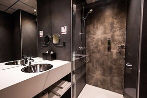 Flonk Hotel Groningen Zuid, BW Signature Collection