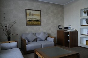 Golden Dragon Hotel
