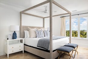 The Somerset on Grace Bay