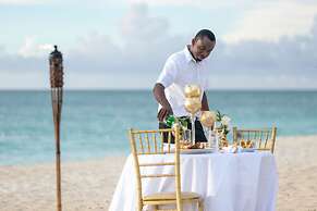 The Somerset on Grace Bay