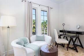 The Somerset on Grace Bay