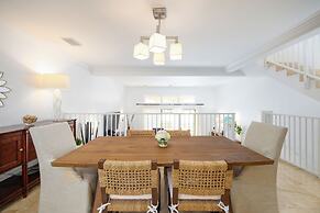 The Somerset on Grace Bay