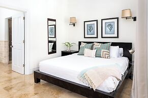 The Somerset on Grace Bay