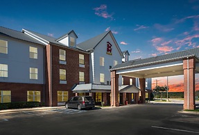 Red Roof Inn PLUS+ & Suites Birmingham - Bessemer