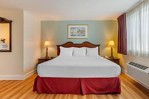 The Carriage House Inn Newport