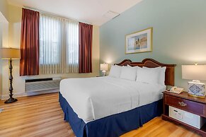 The Carriage House Inn Newport