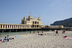 Palermo Mare Holidays